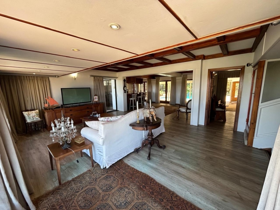 5 Bedroom Property for Sale in Blue Bend Eastern Cape